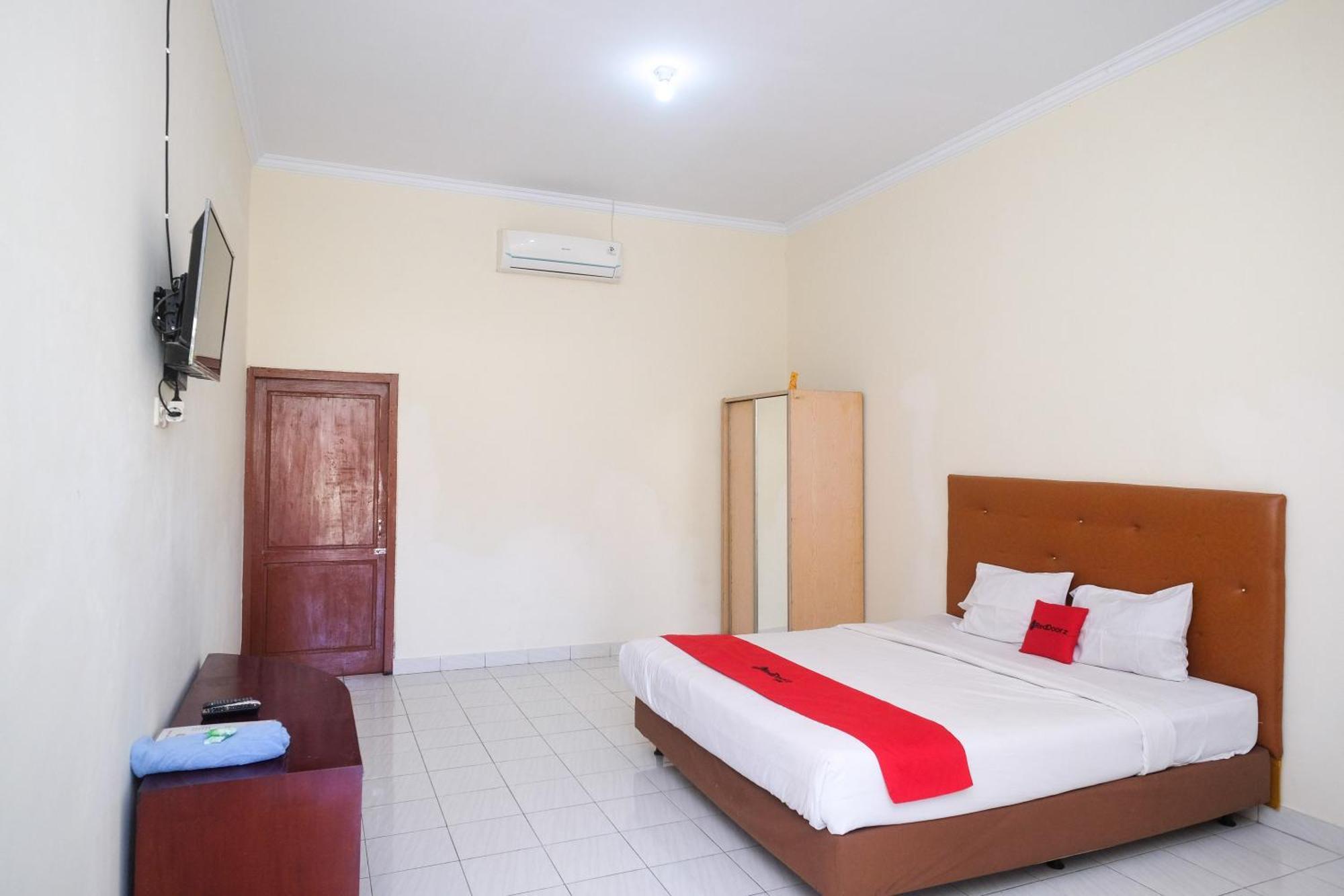 Reddoorz Syariah Near Alun Alun Wonosari Exterior foto