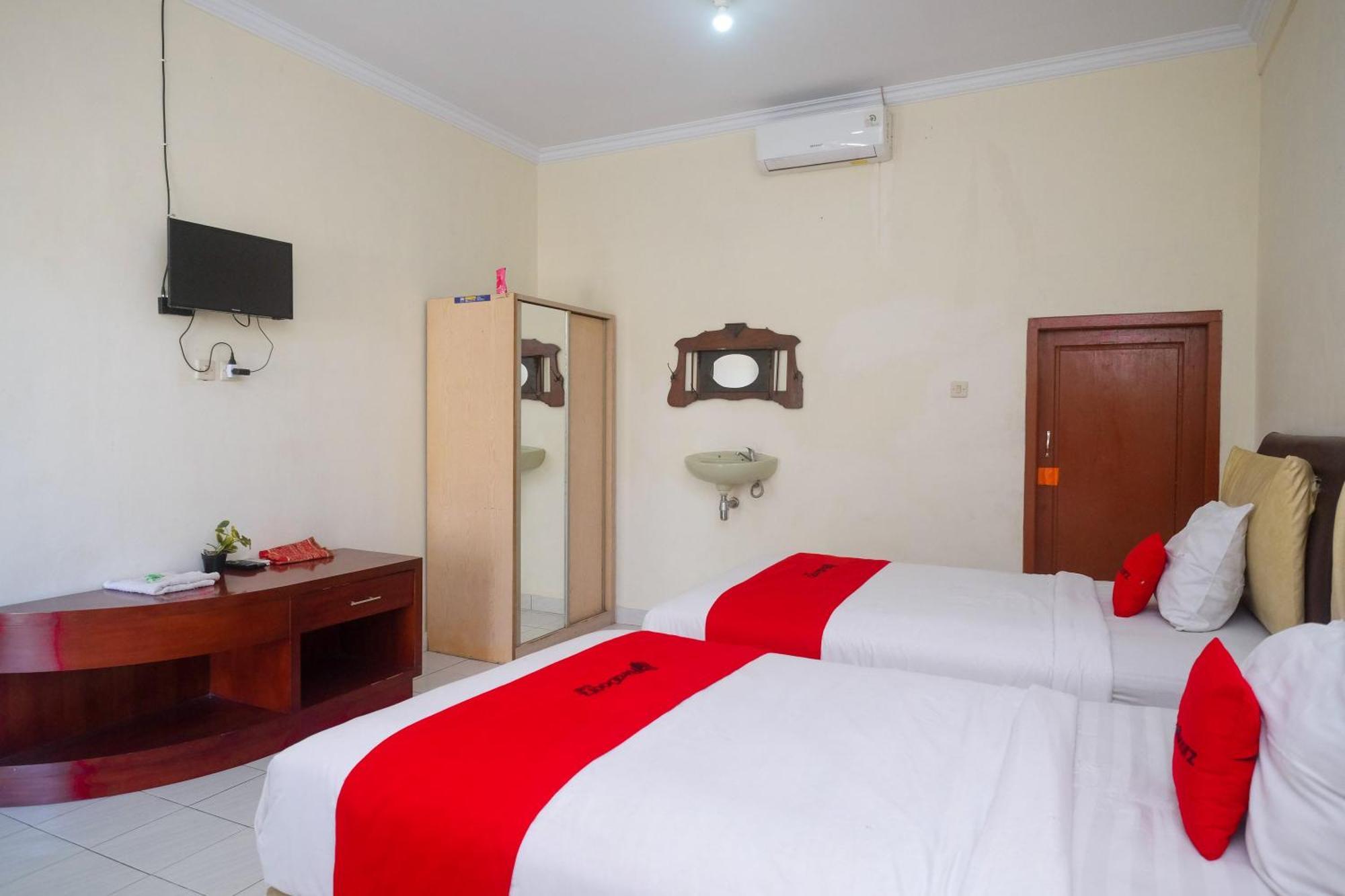 Reddoorz Syariah Near Alun Alun Wonosari Exterior foto